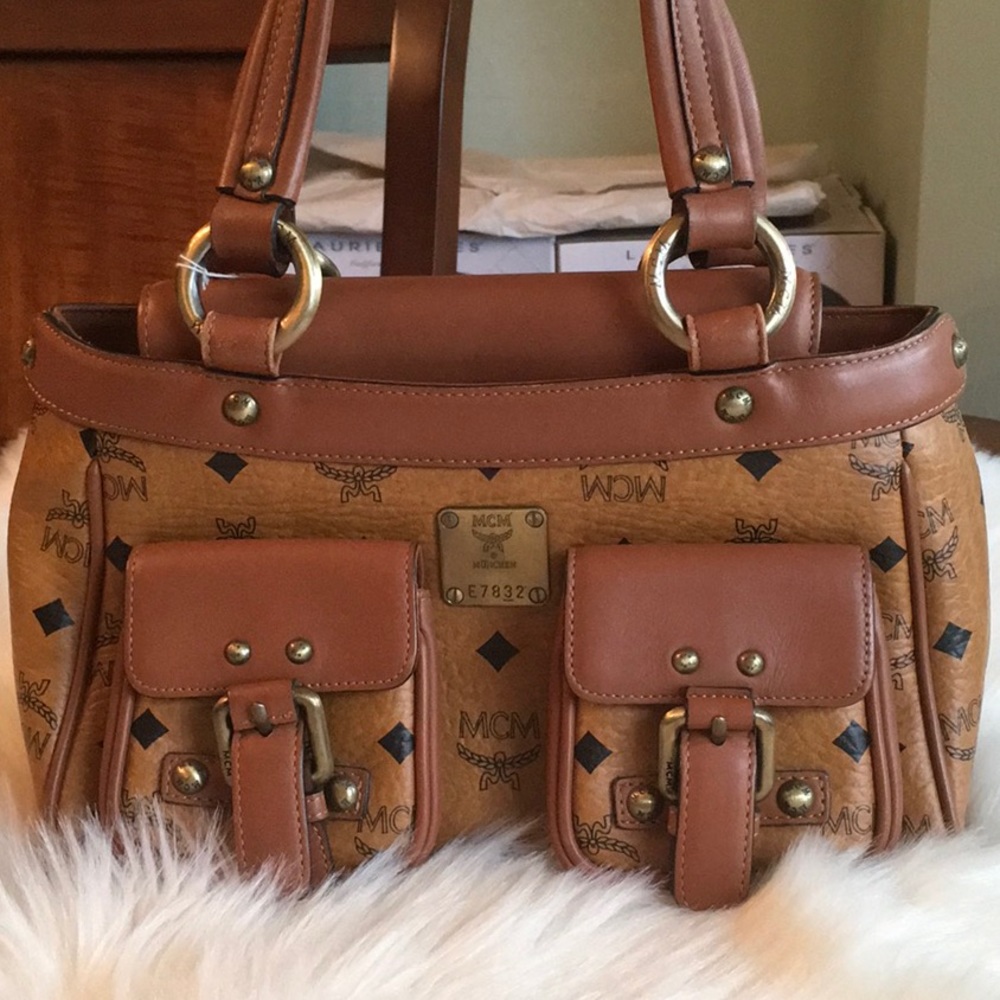 Authentic MCM small cognac Visetos Boston